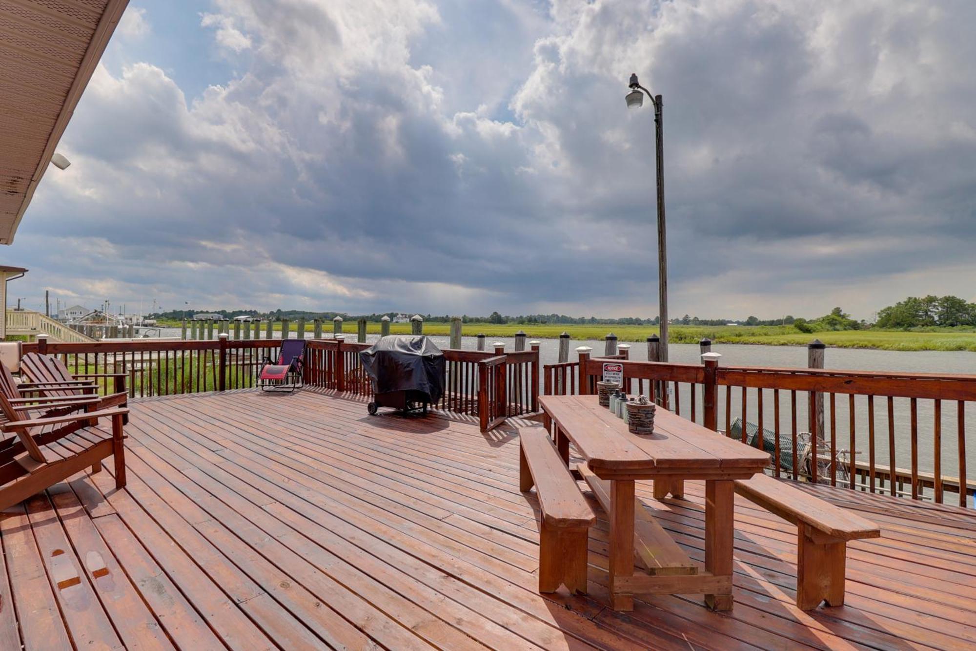 Oceanfront Milford Home With View And Boat Access Екстериор снимка