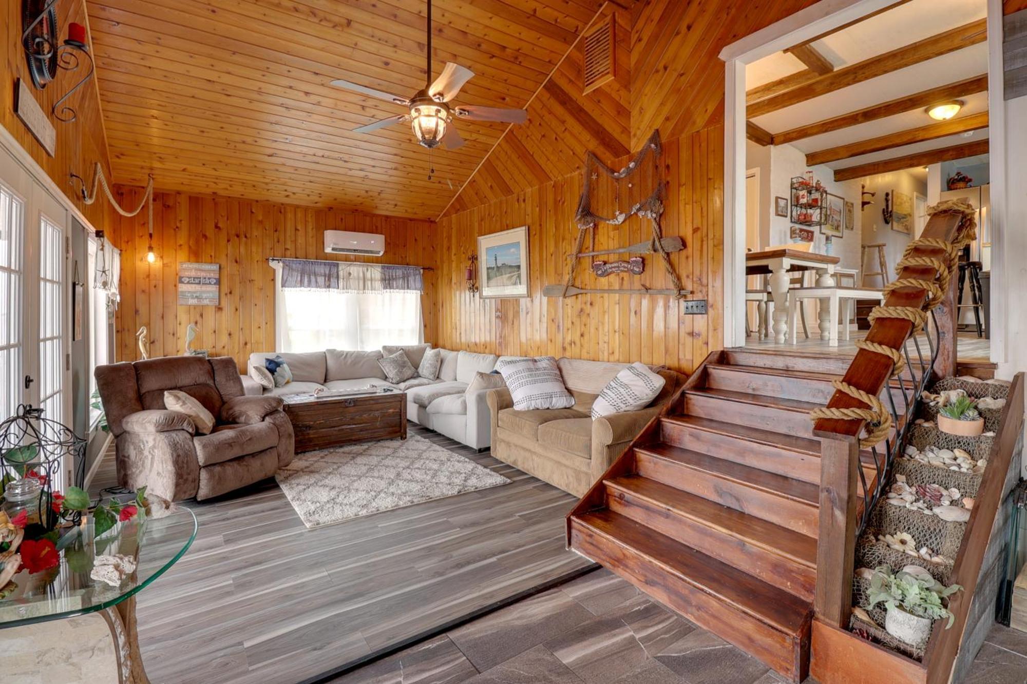 Oceanfront Milford Home With View And Boat Access Екстериор снимка