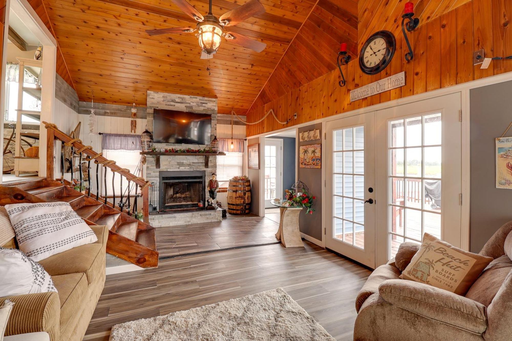 Oceanfront Milford Home With View And Boat Access Екстериор снимка