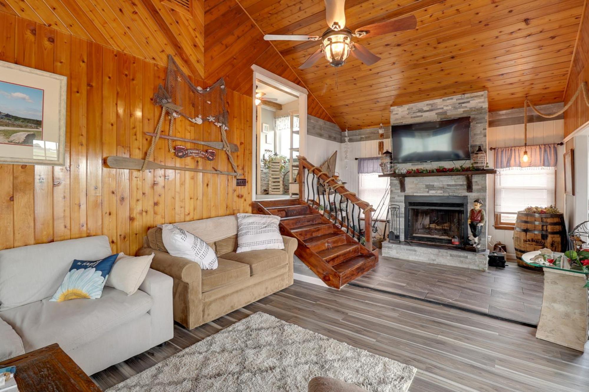 Oceanfront Milford Home With View And Boat Access Екстериор снимка