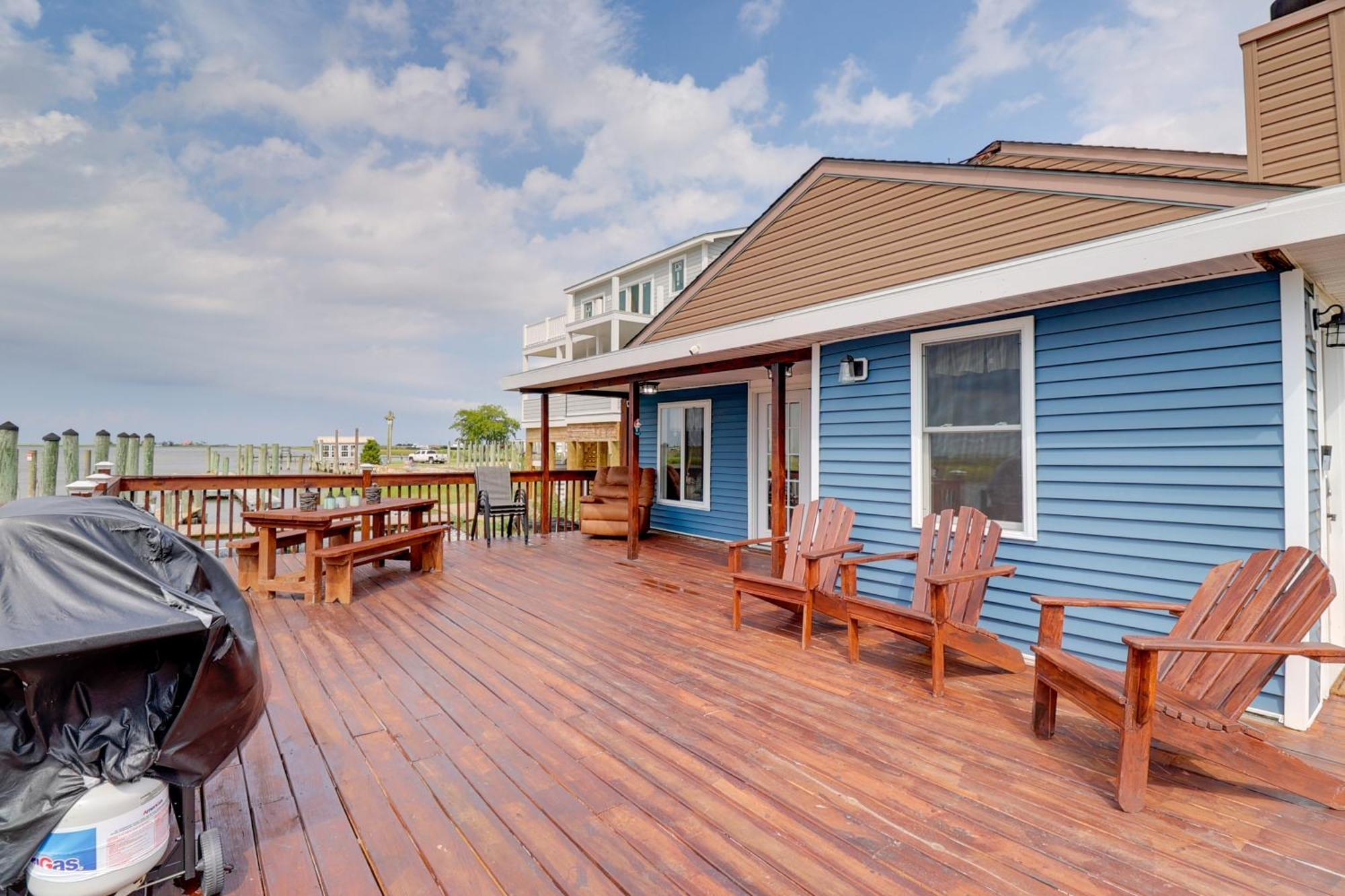 Oceanfront Milford Home With View And Boat Access Екстериор снимка