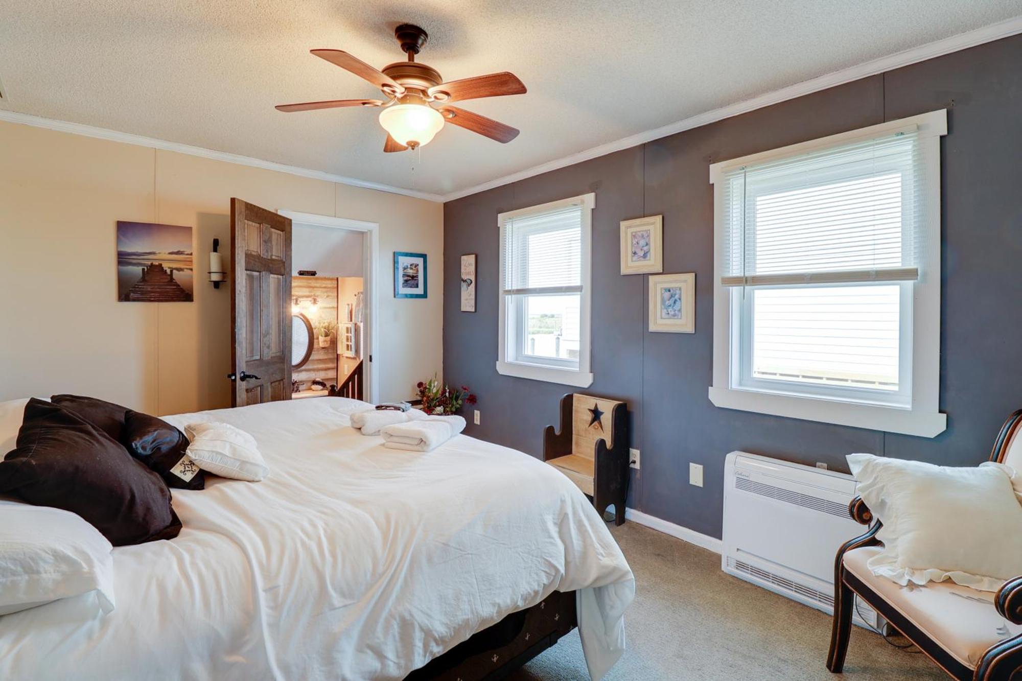 Oceanfront Milford Home With View And Boat Access Екстериор снимка
