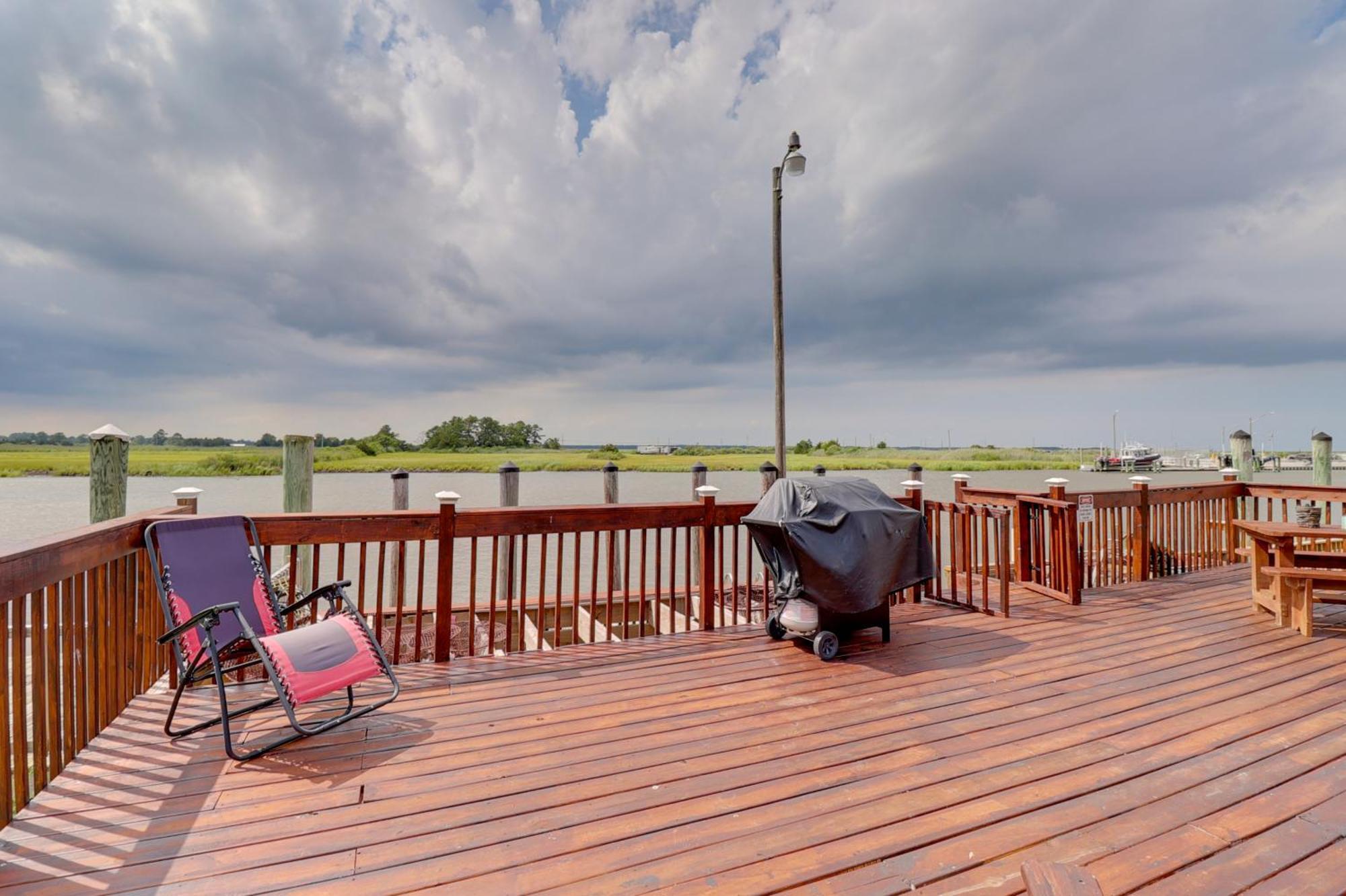 Oceanfront Milford Home With View And Boat Access Екстериор снимка